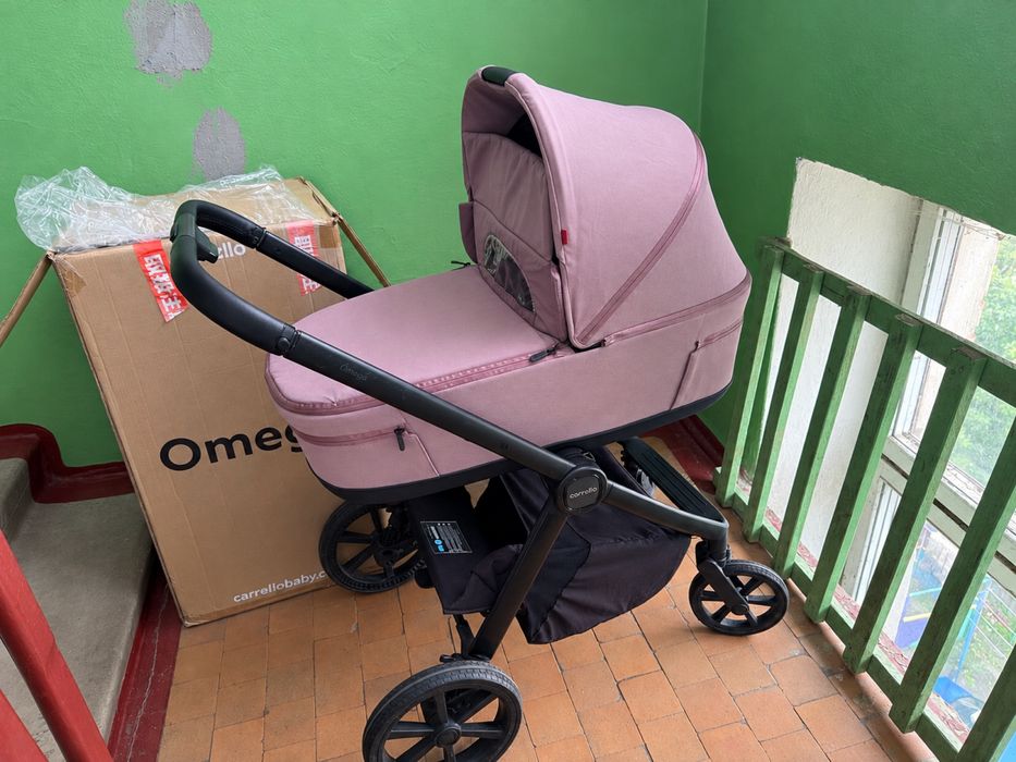 Продам коляску Carrello Omega 2 в1 -люлька + прогулянковий блок