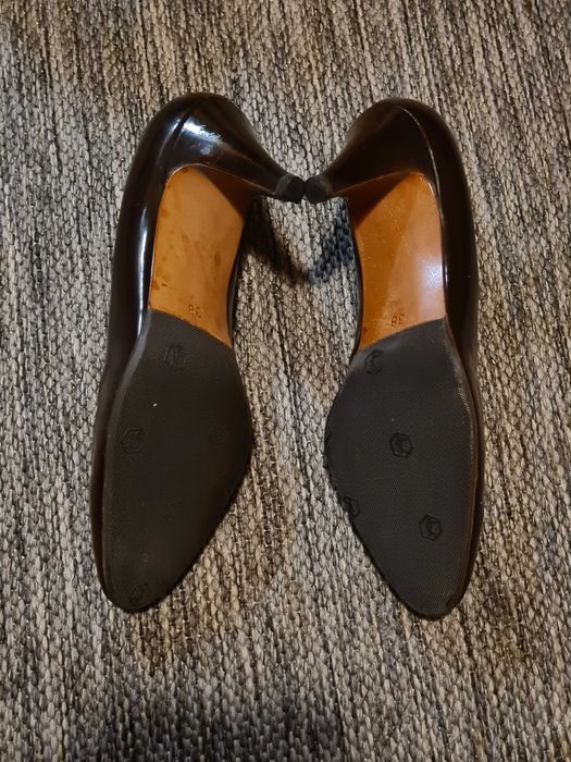 Sapatis de salti alto,tam 38