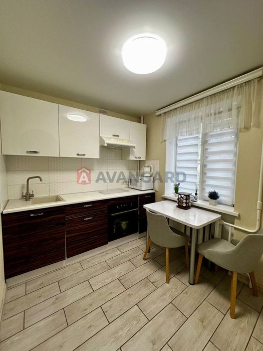 Продажа 2 комнатной квартиры Гагарина, Дафи