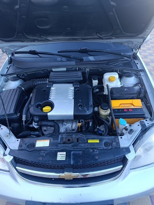 Chevrolet Lacheti 1.8 газ/бензин.