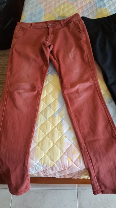 Conjunto de 3 calças e calção tamanho 42