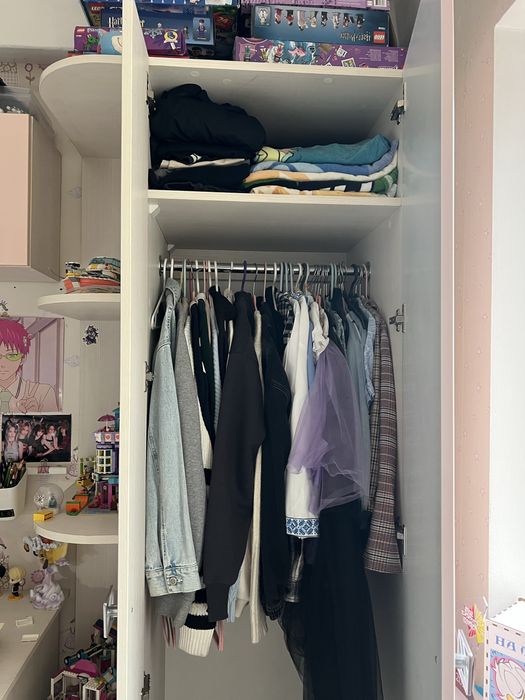 Шафа дитяча для дівчини