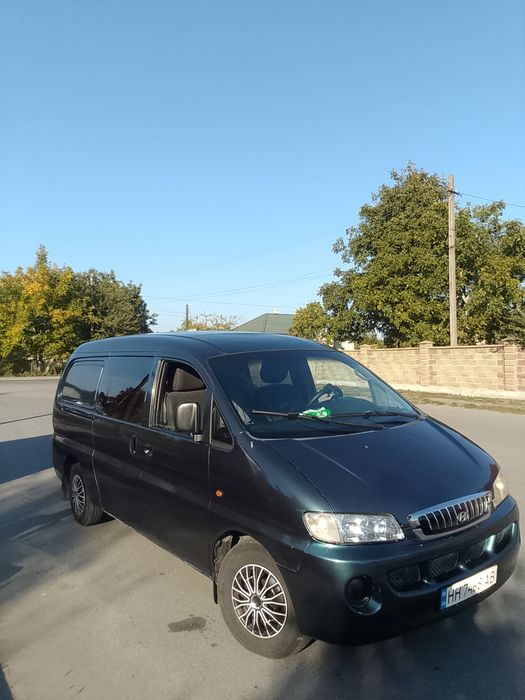 Авто hyndai h200