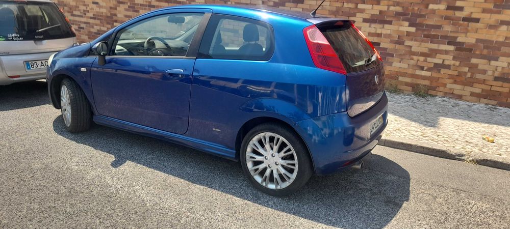 Fiat Grande Punto — fotografia 11