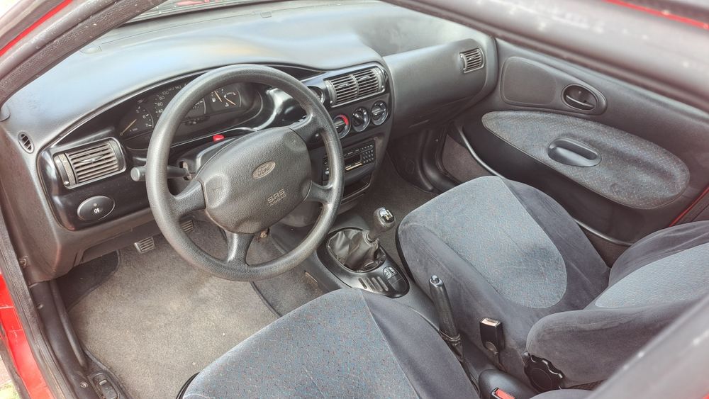 Ford Escort 1.3 Impecável