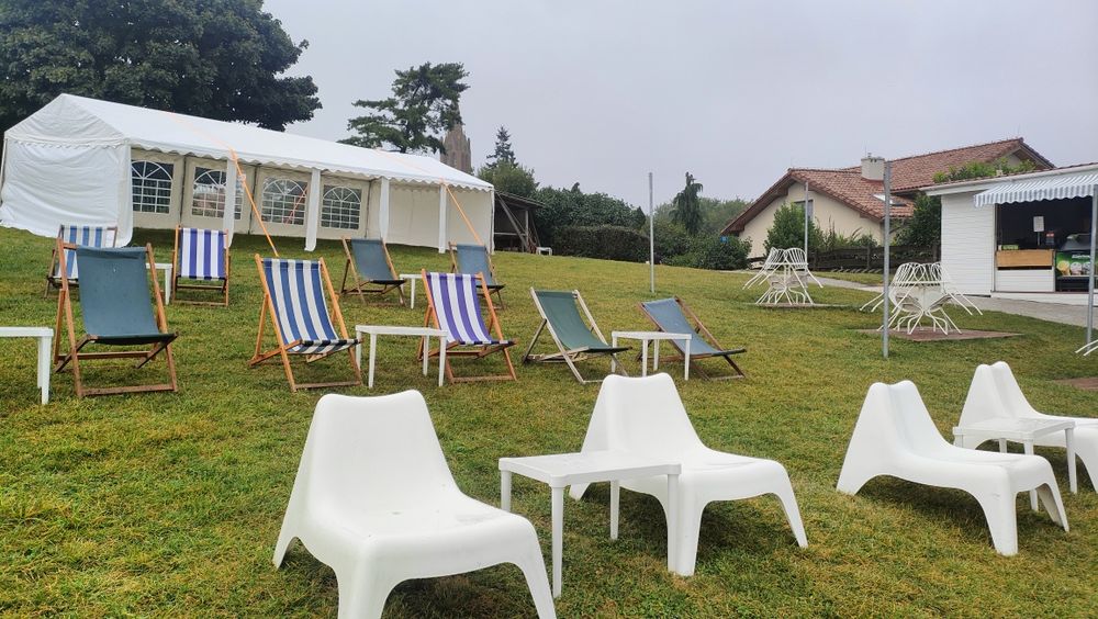 Wynajem namiotów,stoły, krzesła,leżaki,DMUCHAŃCA,komunie