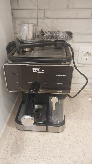 Кавоварка Zepline 6806