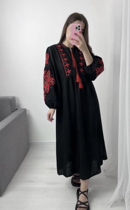 Продам вишите плаття