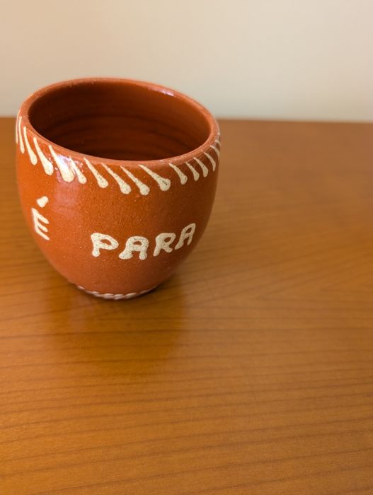 Canecas de barro