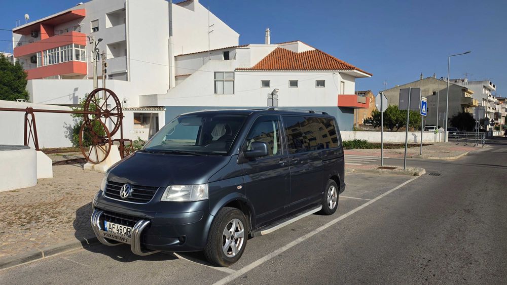VW Transporter T5 2.5 TDI diesel 5 portas 2008
