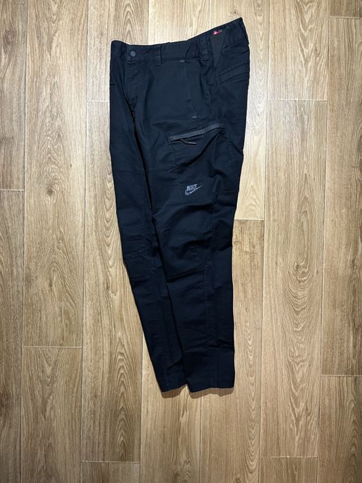 Карго штани Nike Tech чорні розмір 30(S)