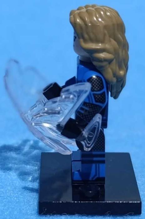 Invisible Woman v2 (Fantastic 4) (Marvel)