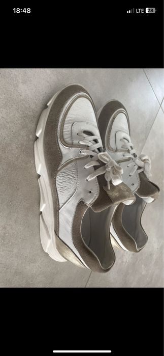 Sprzedam buty włoskie