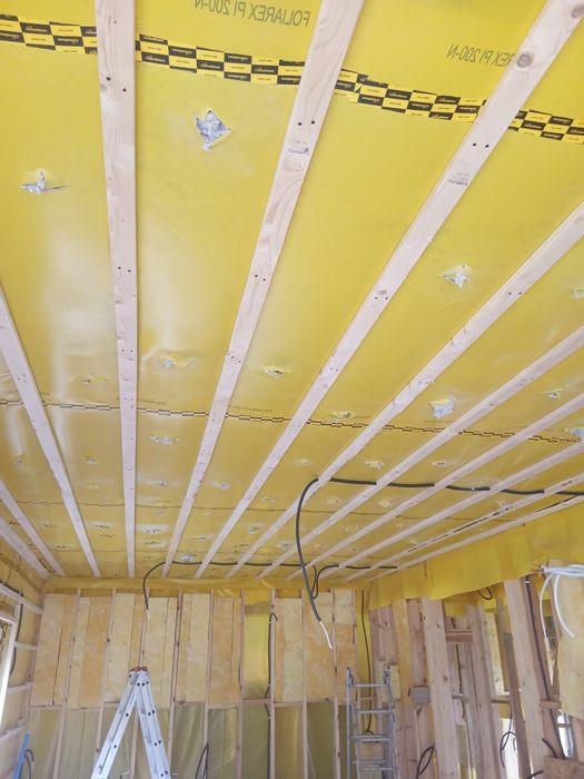 Ocieplenia poddaszy celulozą