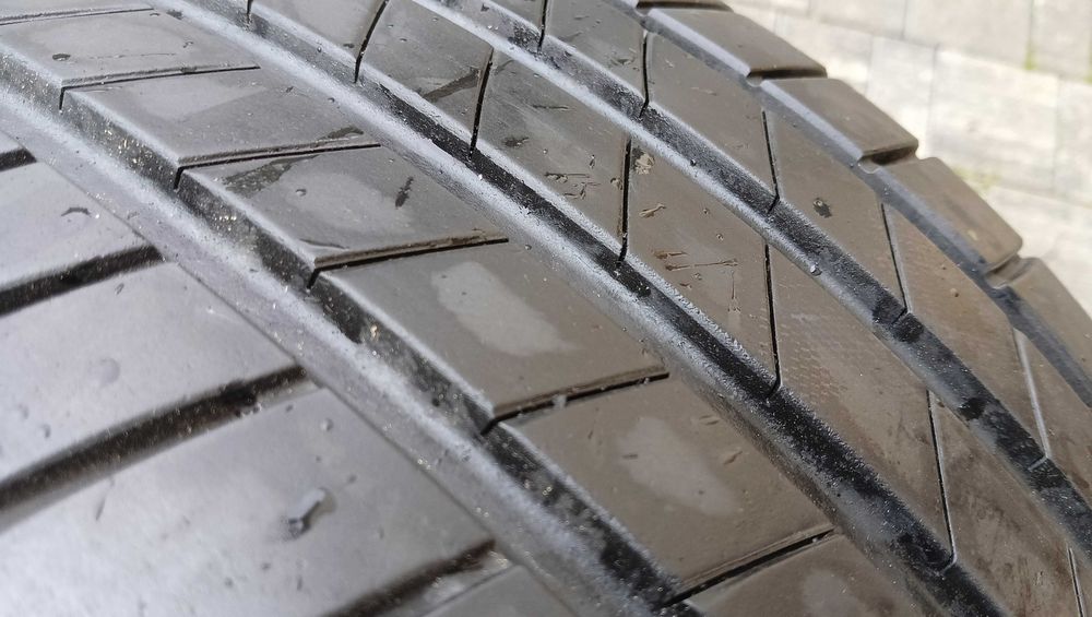 245/40r18  BRIDGESTONE Turanza T005  , 2 OPONY    j.NOWE ,     + 7mm ,   2021r