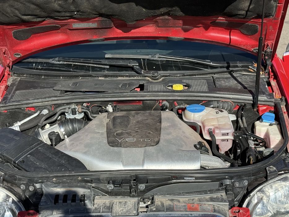 Audi a4b7 2.5 tdi aкпп
