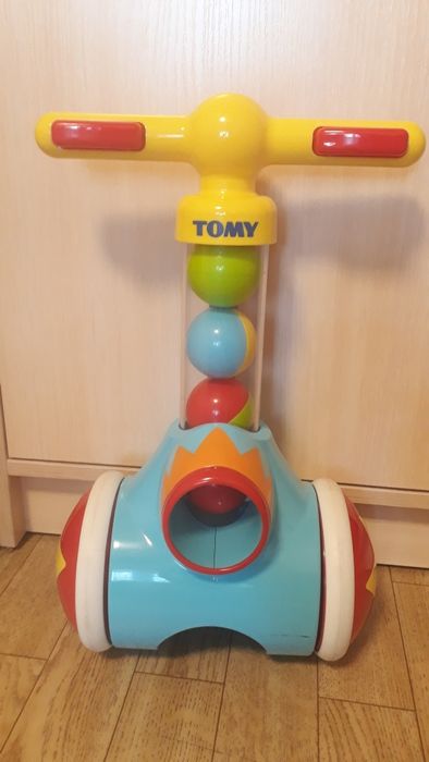 Каталка с шариками (4 шар.) - Tomy
