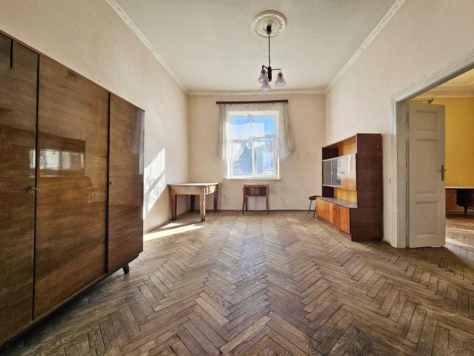 Продаж 2 кімнатної квартири, вулиця Куліша