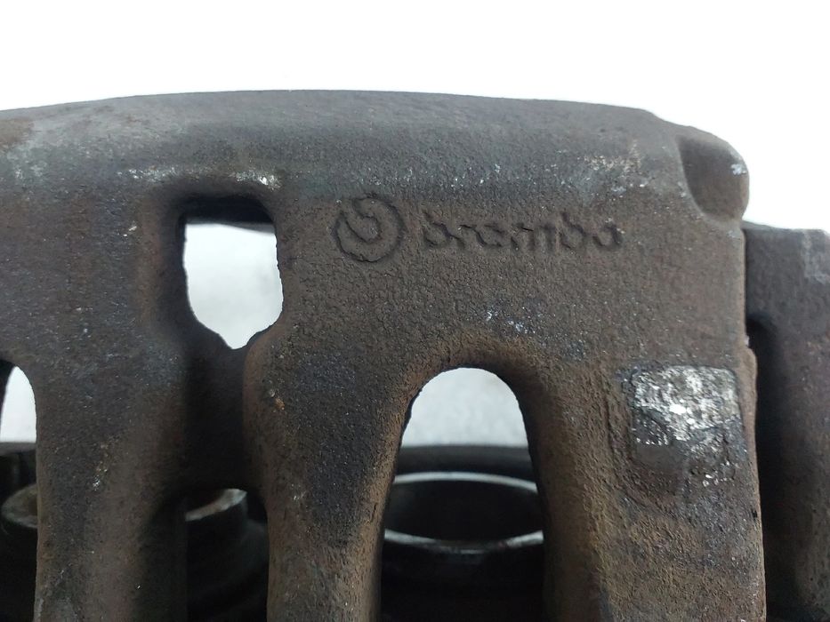 Pinça travão / maxila de travão frente esquerda MERCEDES-BENZ Vito (W4