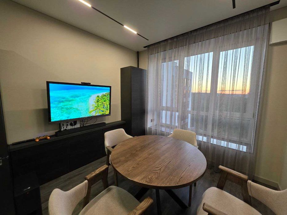 Двокімнатна з ремонтом, ЖК Нові метри Центр, газ, 2% оформлення