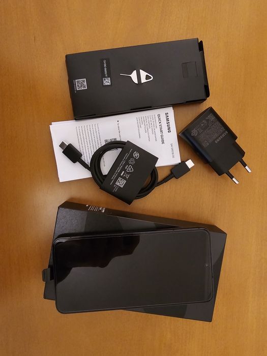 Samsung Galaxy S22 5G 128GB