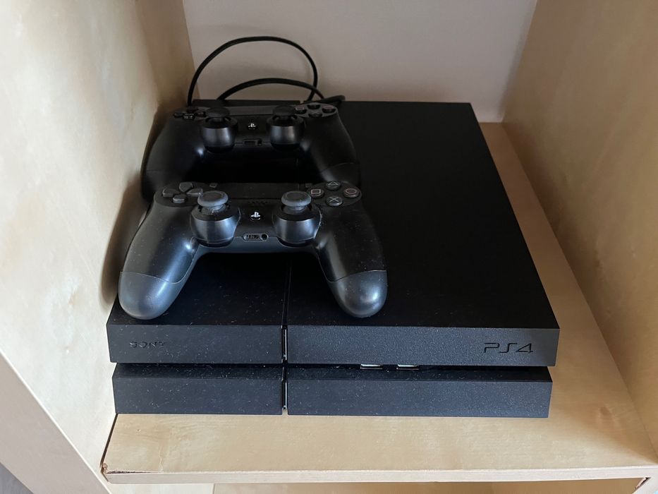 PlayStation 4 1TB