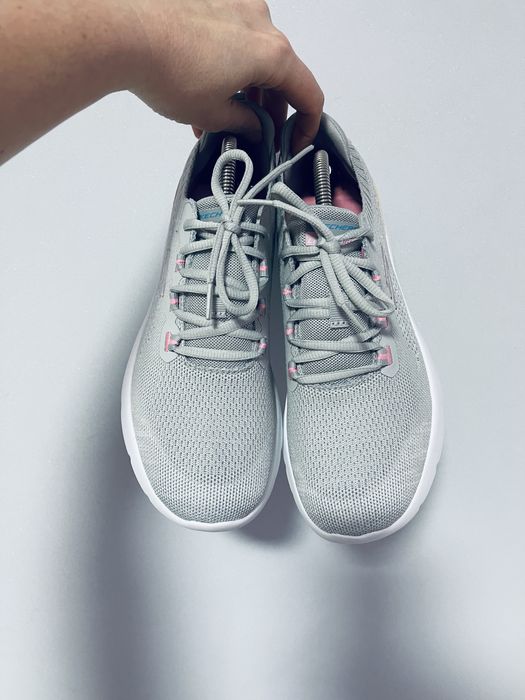 Кросівки жіночі  skechers 39р