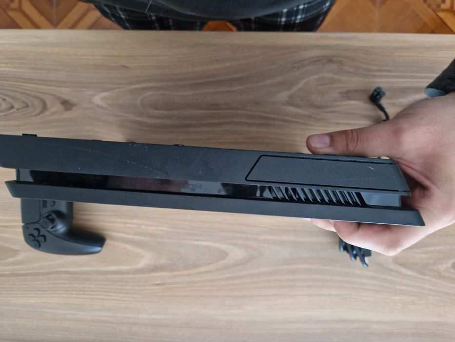 PlayStation 4 em ótimo estado