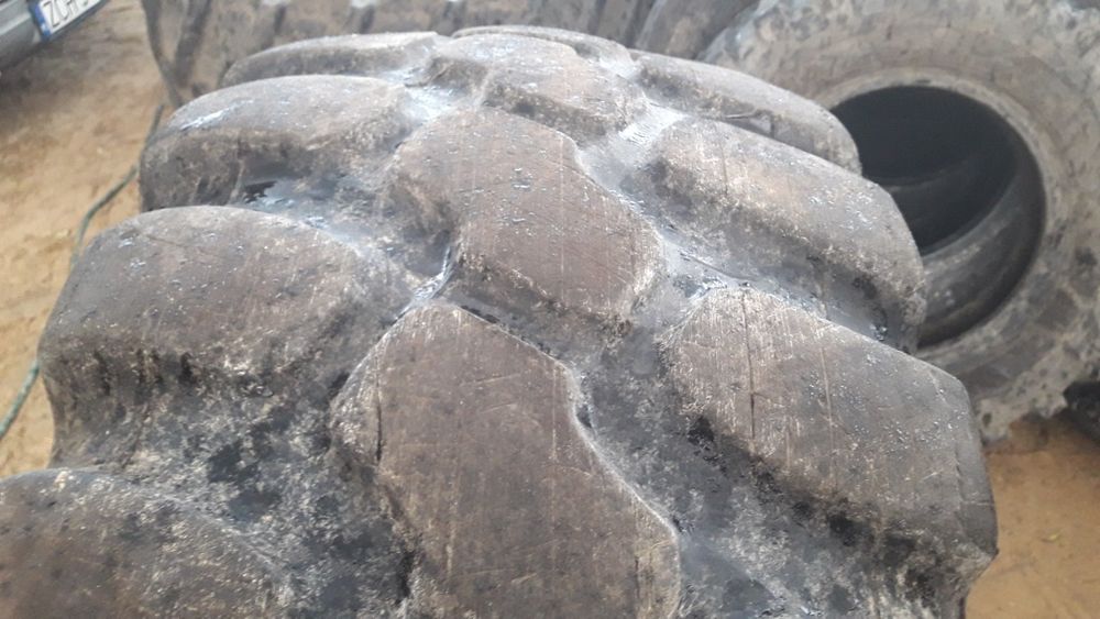 Opona przemysłowa 500/70/24 zam 19.5r24