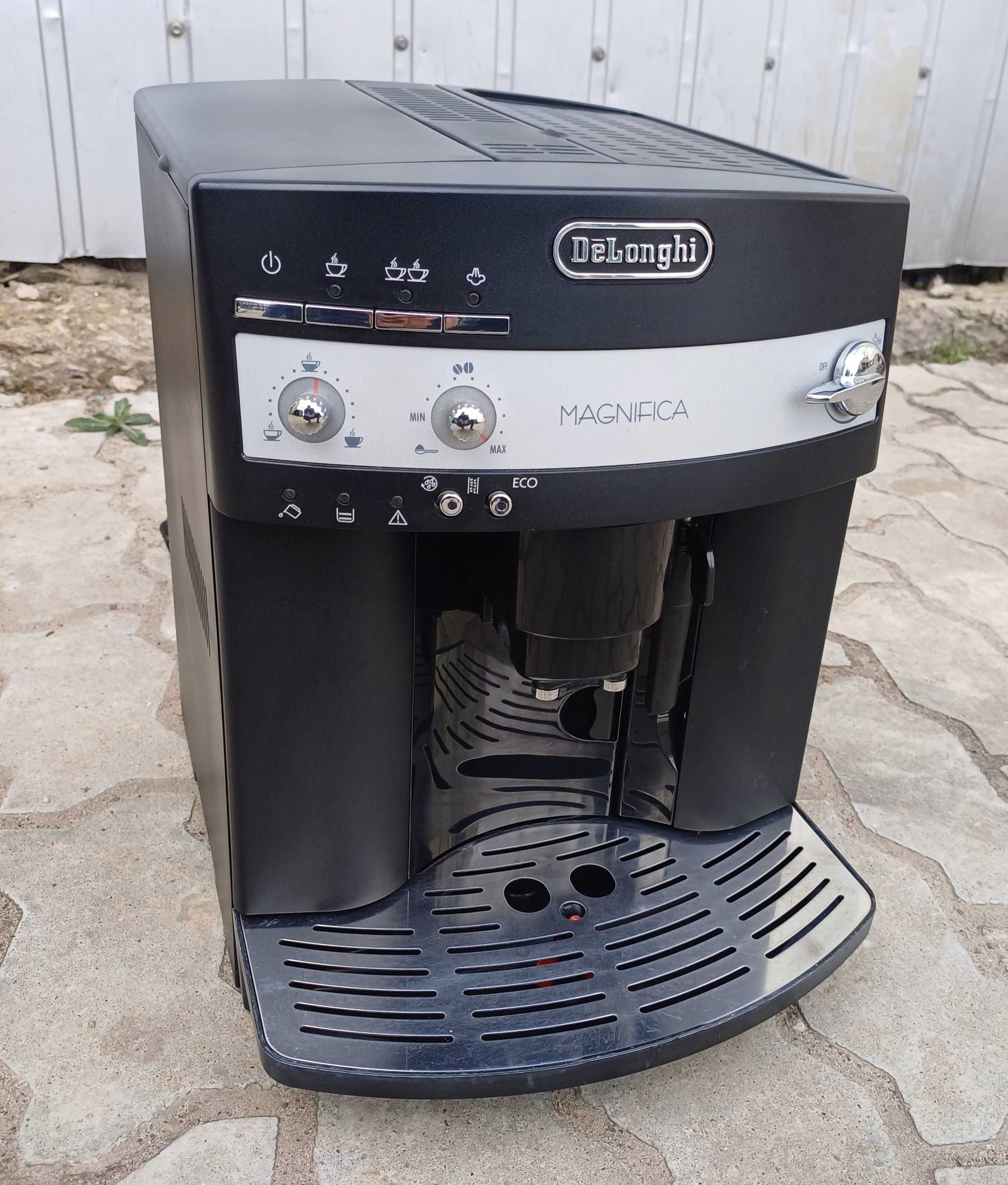 Кофемашина кофеварка автоматическая Delonghi Magnifica ESAM 3000.B: 4 ...