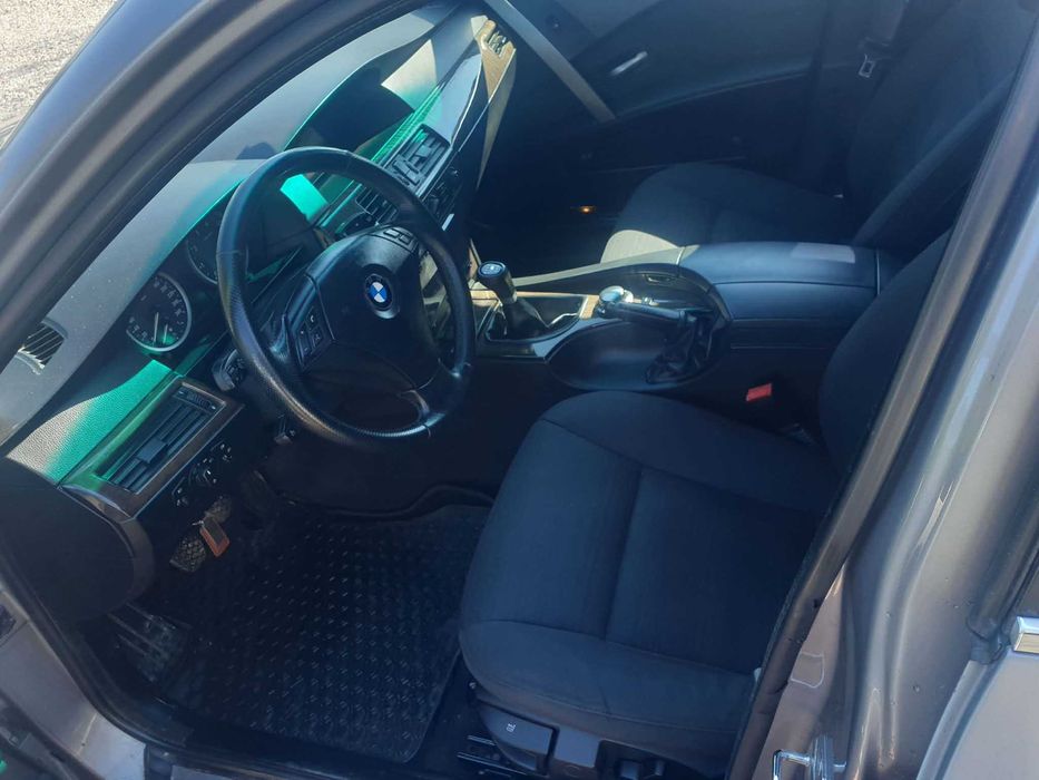 BMW E60 2.2 Benzyna 2003r