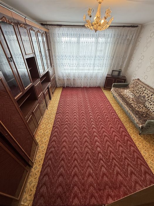 Здам 2 кім по Мрії меблі та техніка