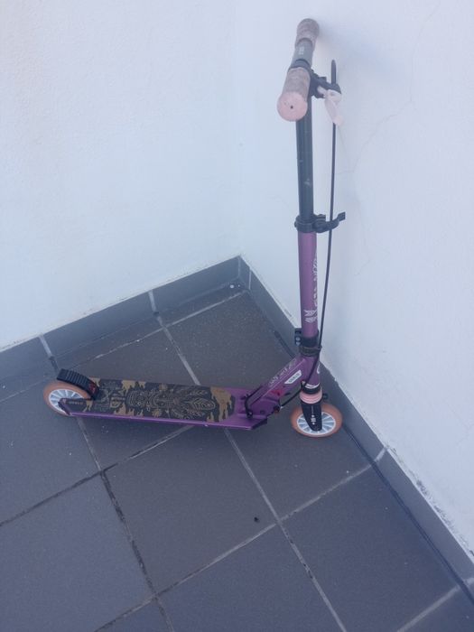 Trotinete e Patins em Linha