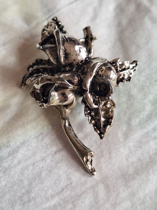 broszka - bukiet 3 różyczek