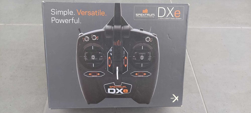 Comando rc 6 canais Spektrum DXe + cabo usb original