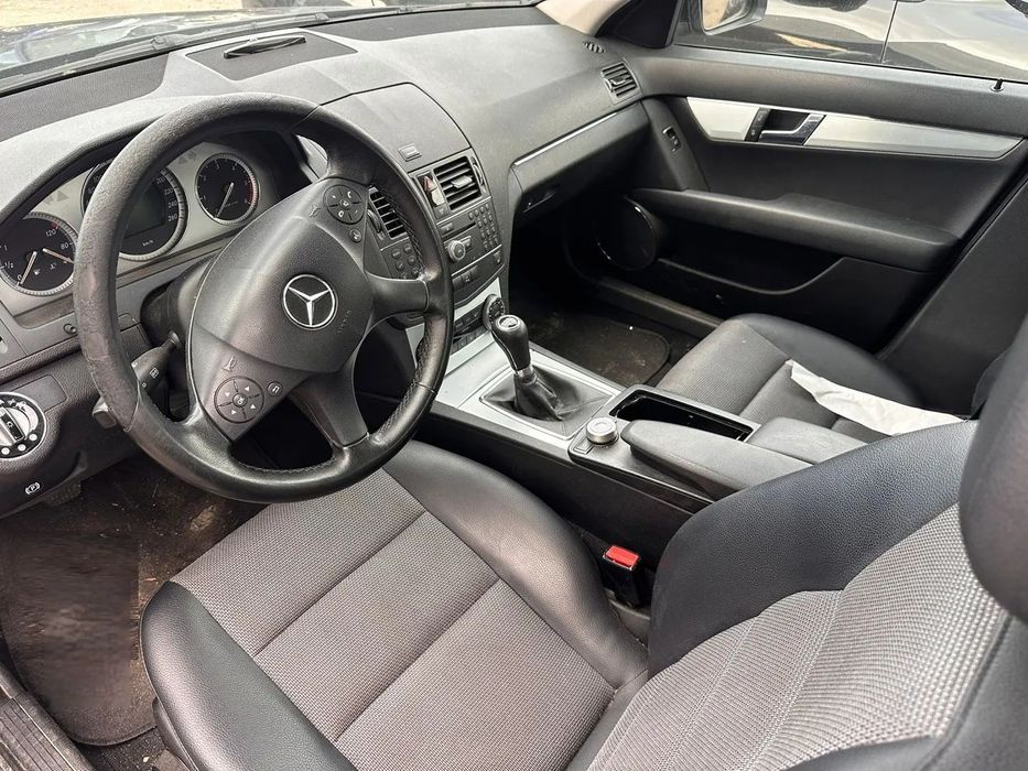 MERCEDES-BENZ Classe C Sedan (W204) C 220 CDI 2.2 Diesel 170 cv  125
