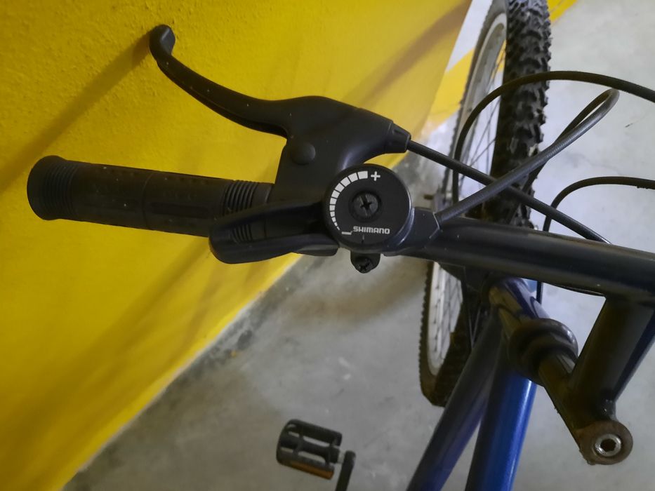 Bicicleta Mountain Bike