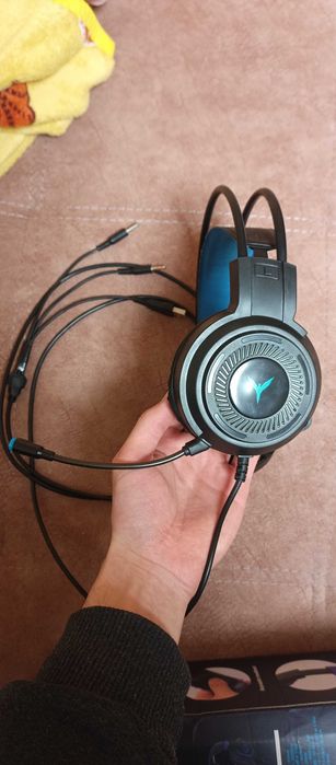 наушники повнорозмірні з мікрофоном