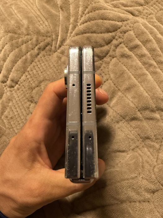 Samsung fold 5 12/512gb