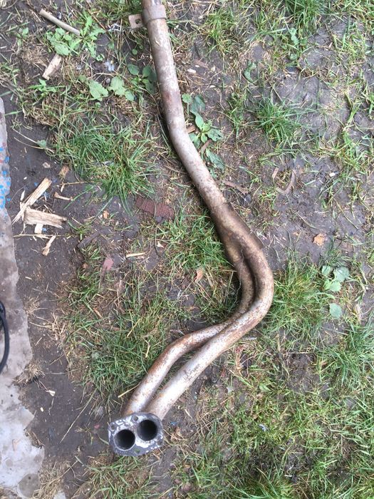 Приймальна труба на ваз