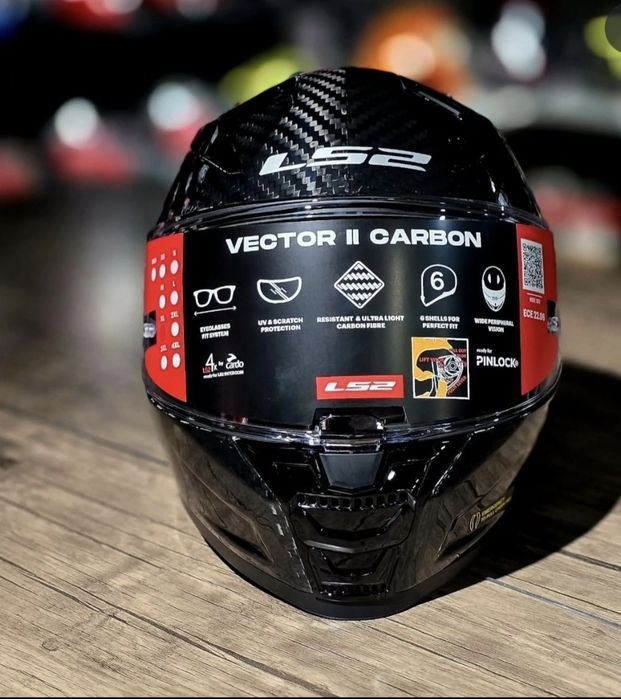 Capacete LS2 vector II Carbon