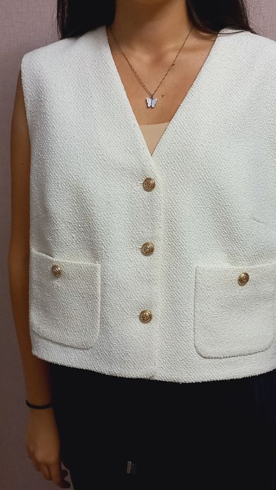 Женская жилетка размер L  новая H&M