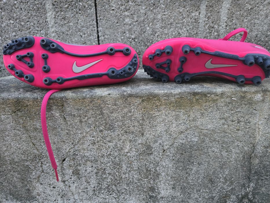 Chuteiras Nike criança N. 29.5