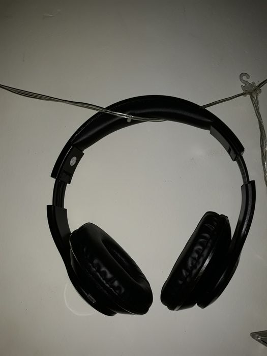 Bezprzewodowe słuchawki Bluetooth STN-13