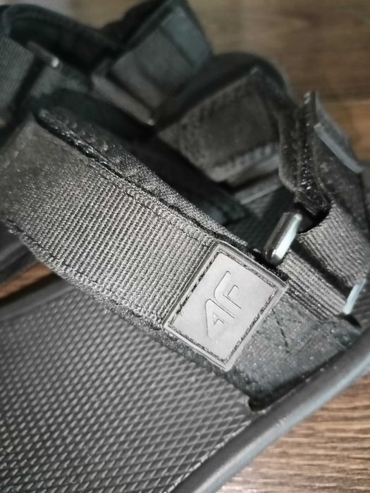 4F Sandałki 40 chłopięce