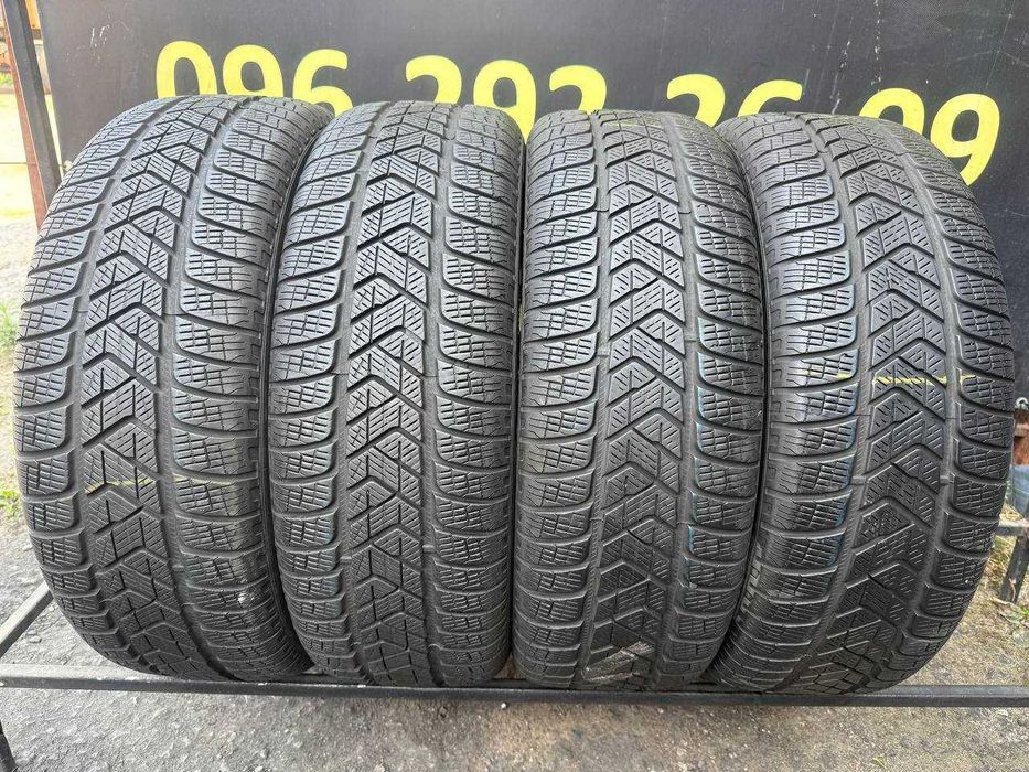 Зимові шини 225/60 R17 Pirelli Scorpion Winter (9055)