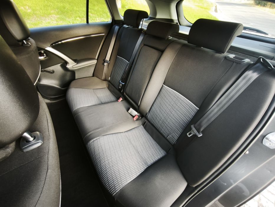 Toyota Avensis SW 2.0 D-4D 124cv