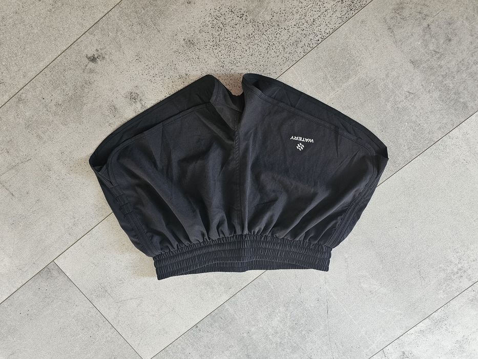Wetery czarne spodenki damskie sportowe kąpielowe Upf 50 rozmiar S/M