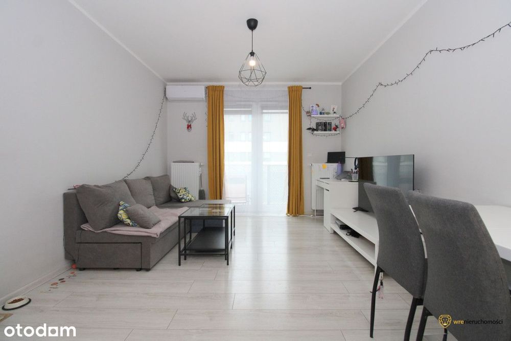 2 miejsca garażowe, komórka, klimatyzacja, balkon