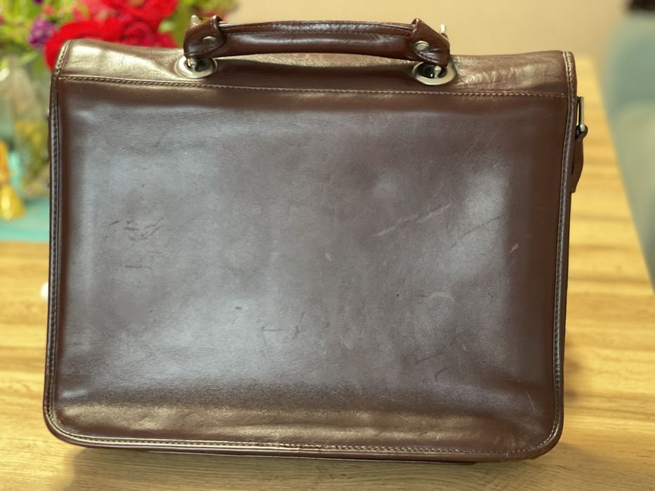 Шкіряний портфель